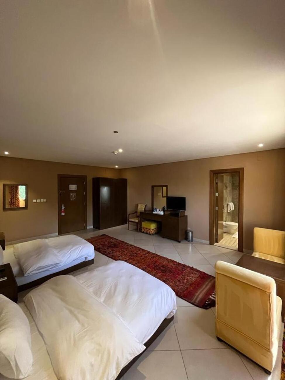 Al Malfa Resort Unaizah Luaran gambar