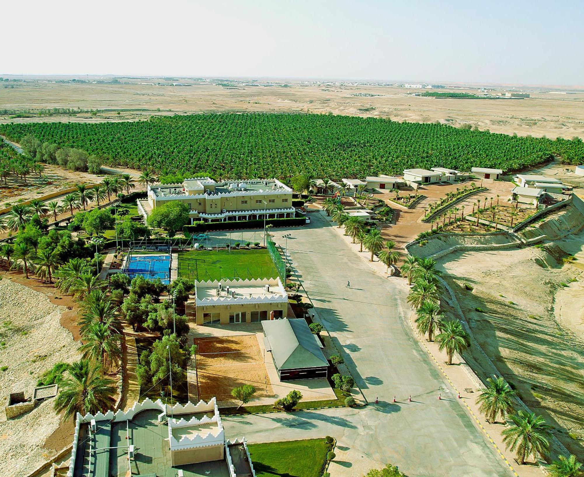 Al Malfa Resort Unaizah Luaran gambar