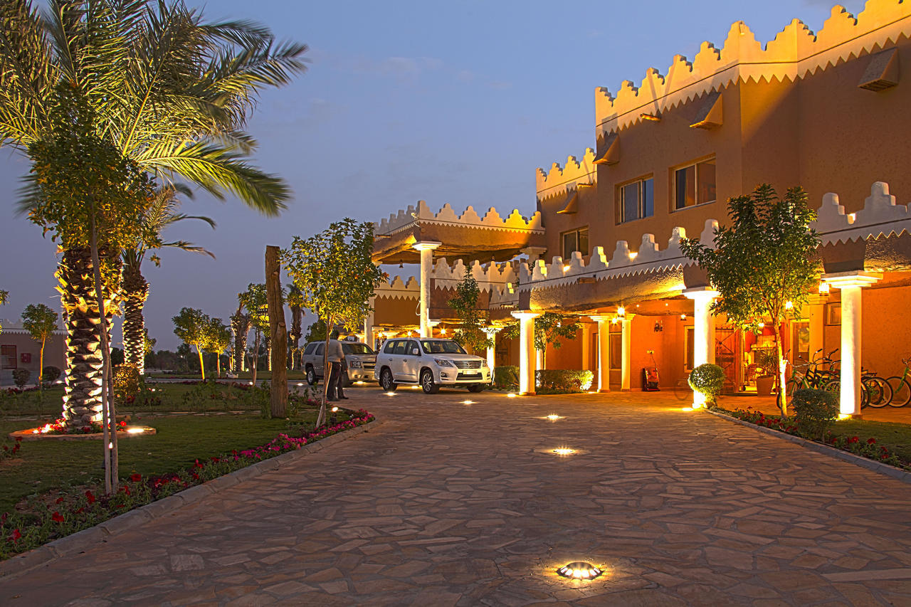 Al Malfa Resort Unaizah Luaran gambar